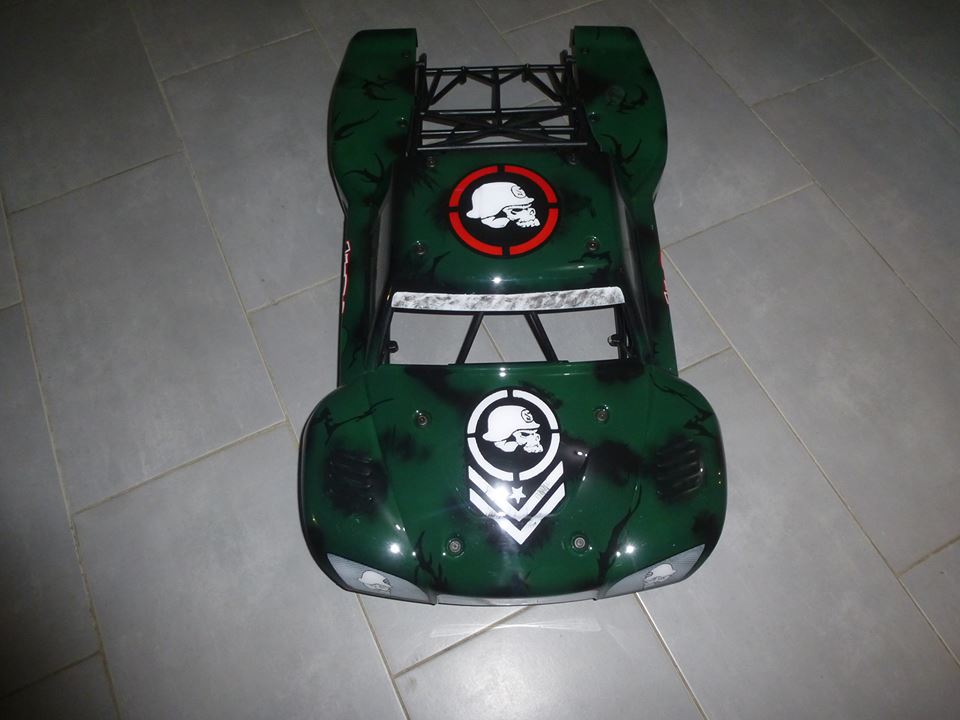 Carro de Losi peinte pour Yoann 19-42dc22c